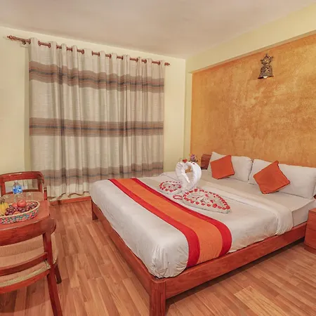 Royal Kings Hotel-3